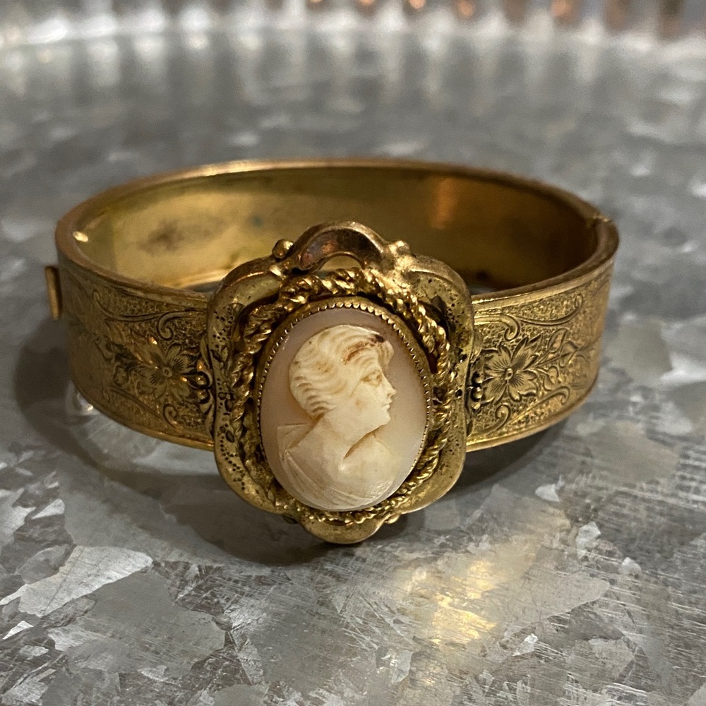 Coro Vintage Gold Cameo Bangle Bracelet